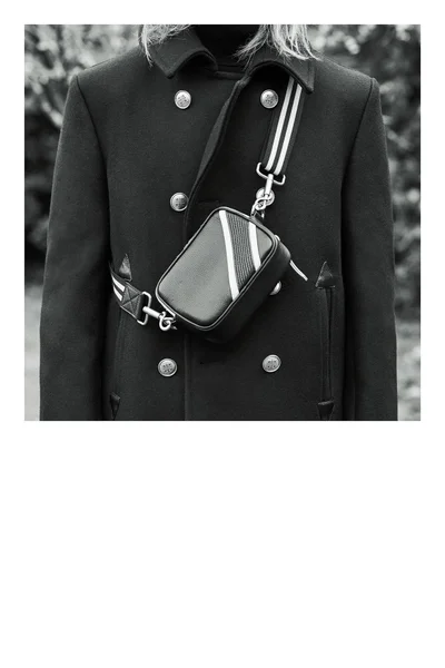 Look 15